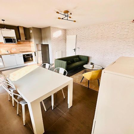 Btobed - Location Professionnelle - Appartement 4 Personnes Parking Gratuit - Proche Parc Des Expositions Et Aeroport Cdg Villepinte  Luaran gambar
