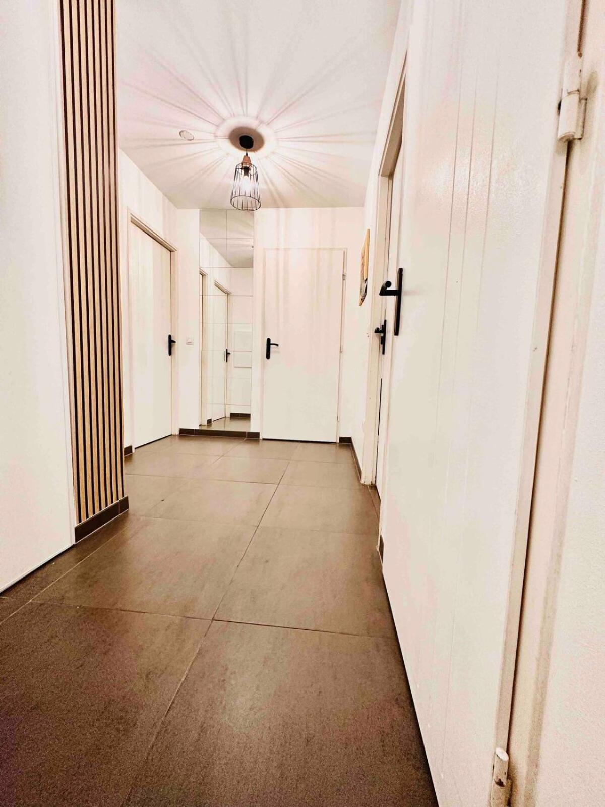 Btobed - Location Professionnelle - Appartement 4 Personnes Parking Gratuit - Proche Parc Des Expositions Et Aeroport Cdg Villepinte  Luaran gambar