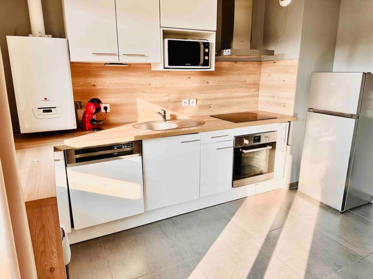 Btobed - Location Professionnelle - Appartement 4 Personnes Parking Gratuit - Proche Parc Des Expositions Et Aeroport Cdg Villepinte  Luaran gambar