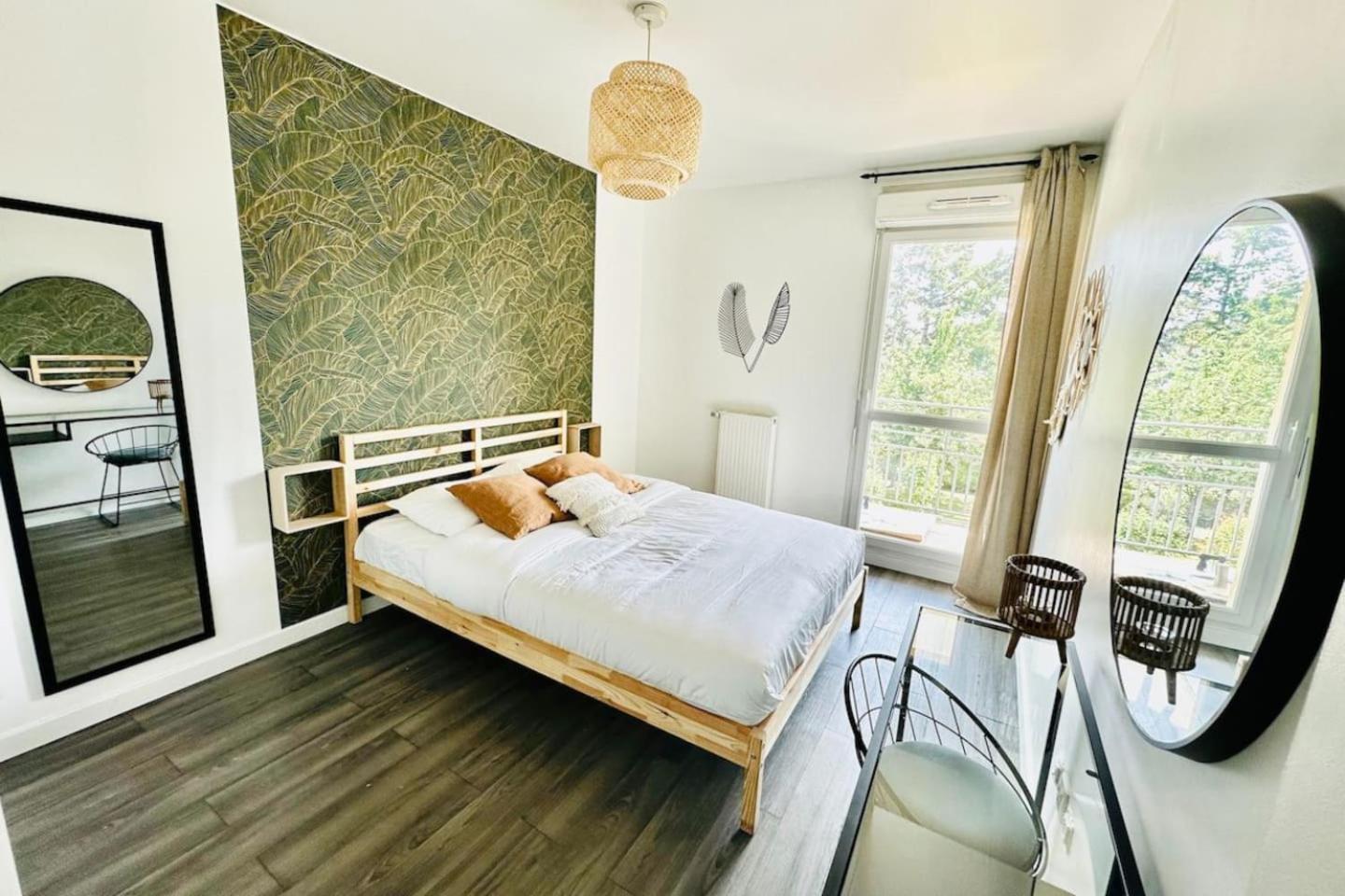 Btobed - Location Professionnelle - Appartement 4 Personnes Parking Gratuit - Proche Parc Des Expositions Et Aeroport Cdg Villepinte  Luaran gambar